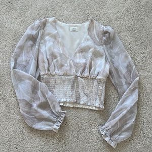 Aritzia Wilfred Genoa Wistful Blouse in Size Small, Brand New without Tag